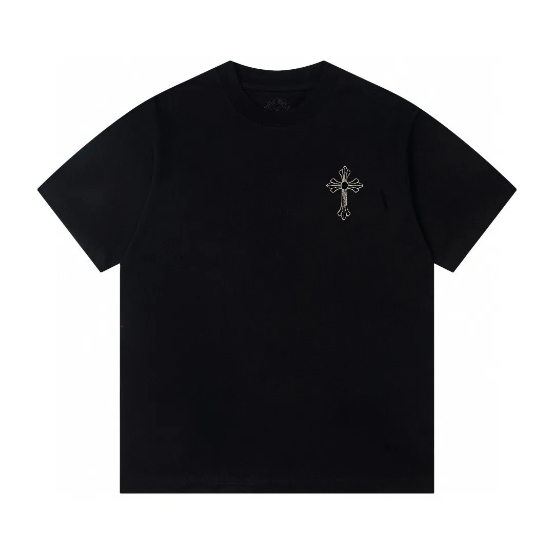 P160 Chrome Hearts Chrome Hearts new classic casual round neck short-sleeved T-shirt [Little Red Book popular style | Stars and Internet celebrities wear the same style] 1⃣️The fabric is made of 26 counts of 260g pure cotton double yarn fabric. It is soft and skin-friendly, highly breathable, and the positioning cutting process oversizes the loose version, making the upper body very slimming. 2⃣️Iconic logo design, distinguishing low-end versions on the market, all single accessories are customized at 1:1, with three complete standards. 3⃣️The same series for men and women, the latest 25ss models, and popular summer items yyds! Process features: Standard 3 cm 12-pin wiring, foreign trade grade process standards, Color: black, white, same style for men and women Sizes: S, M, L, XL, XXL